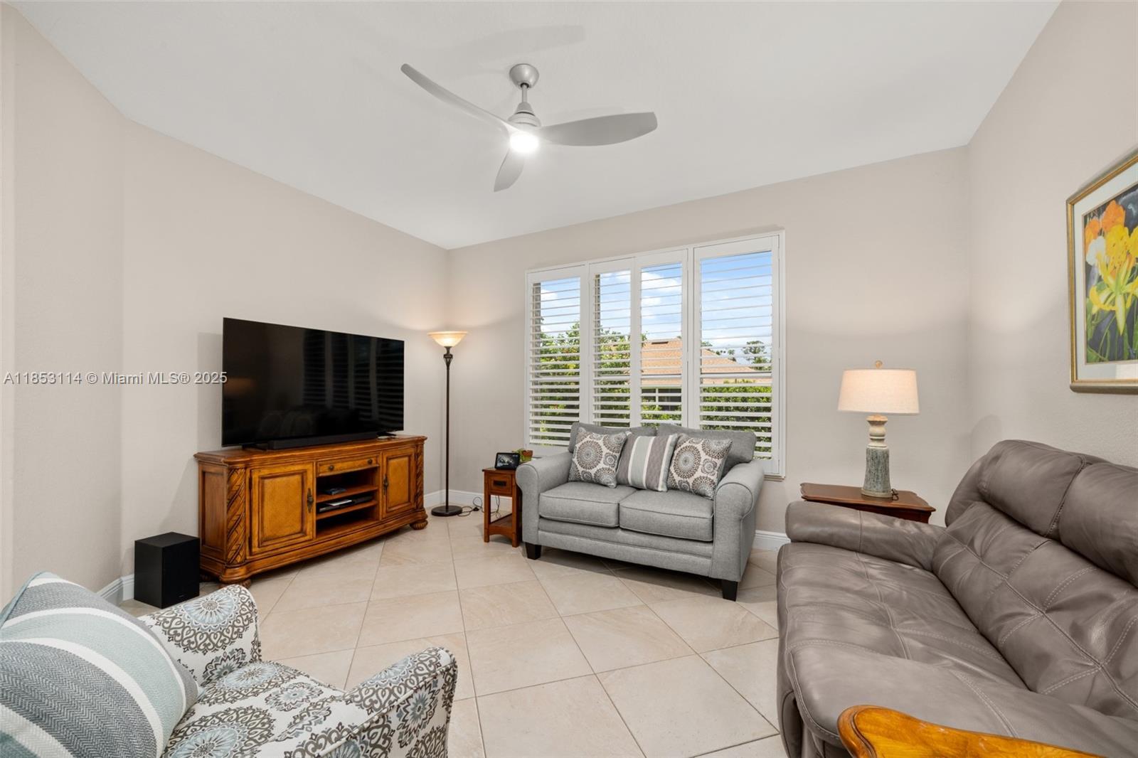 Sun N Lake - Residential