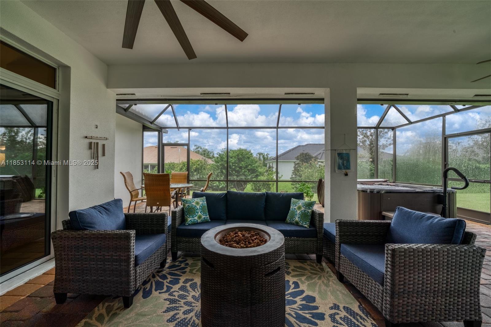 Sun N Lake - Residential