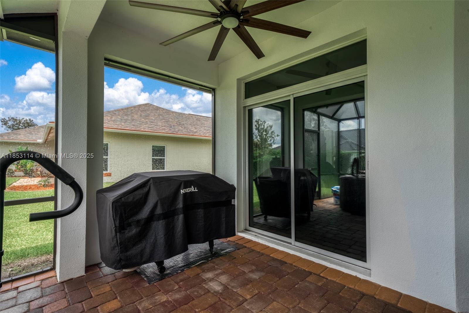 Sun N Lake - Residential