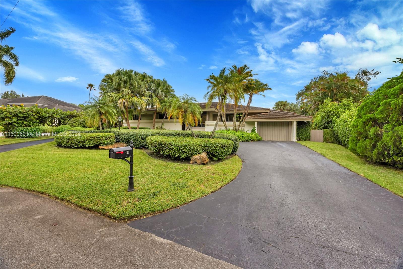 HAMMOCK OAKS HARBOR SEC 2 - Residential