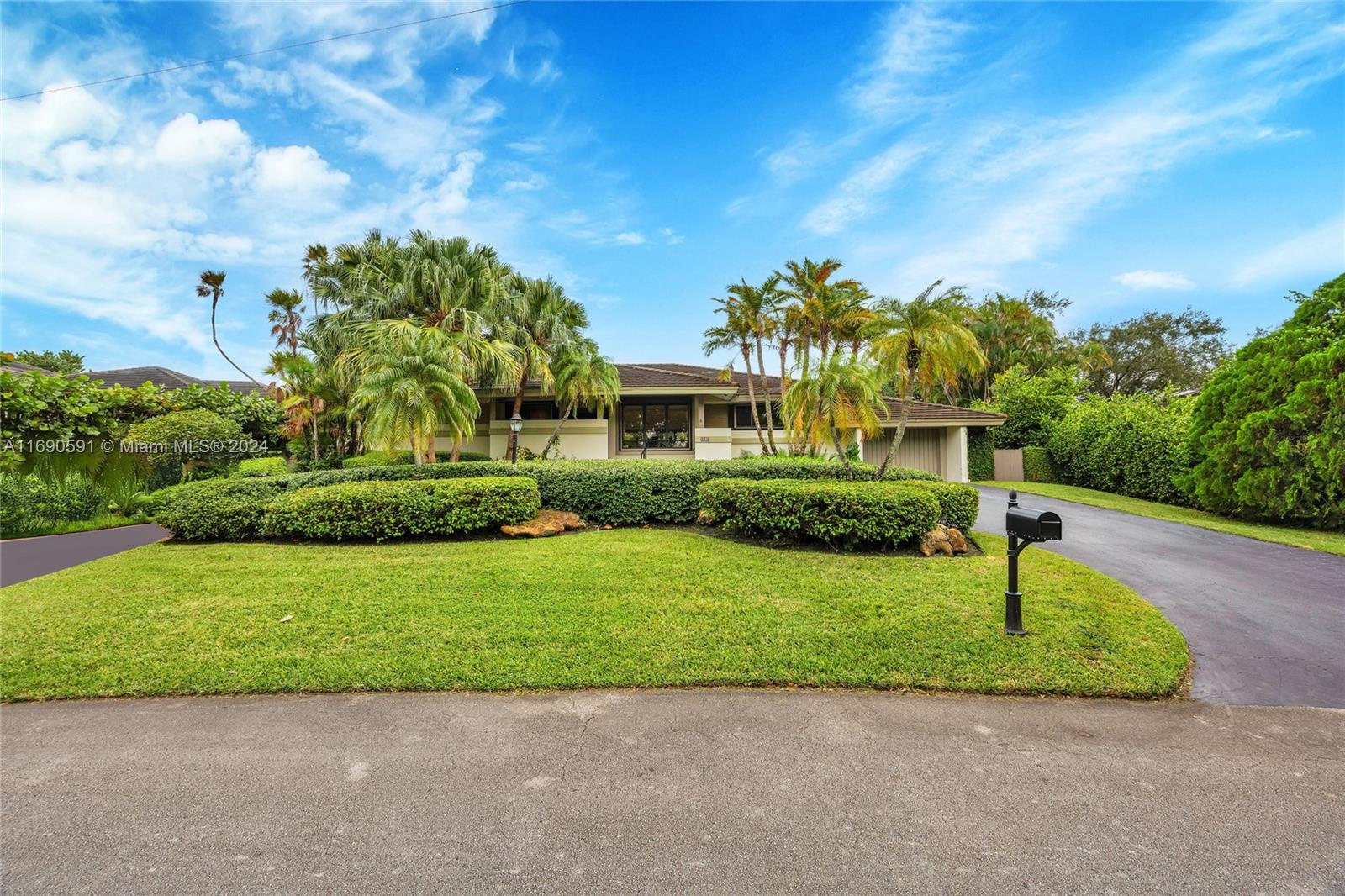 HAMMOCK OAKS HARBOR SEC 2 - Residential