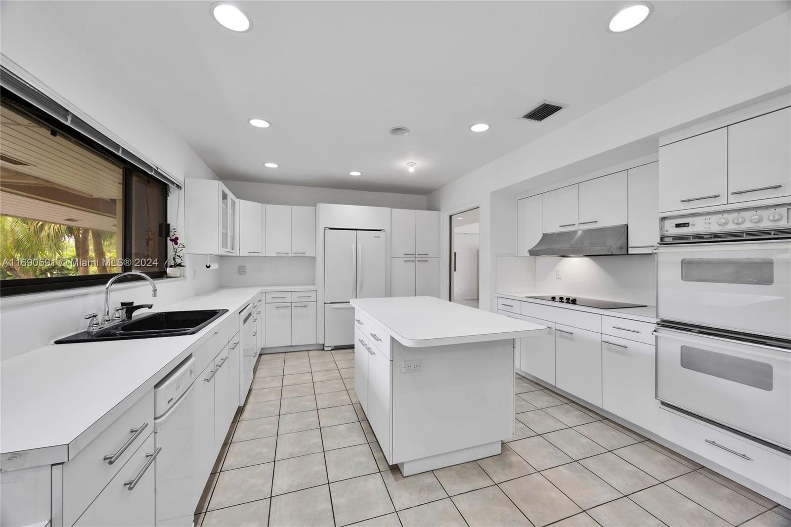 HAMMOCK OAKS HARBOR SEC 2 - Residential