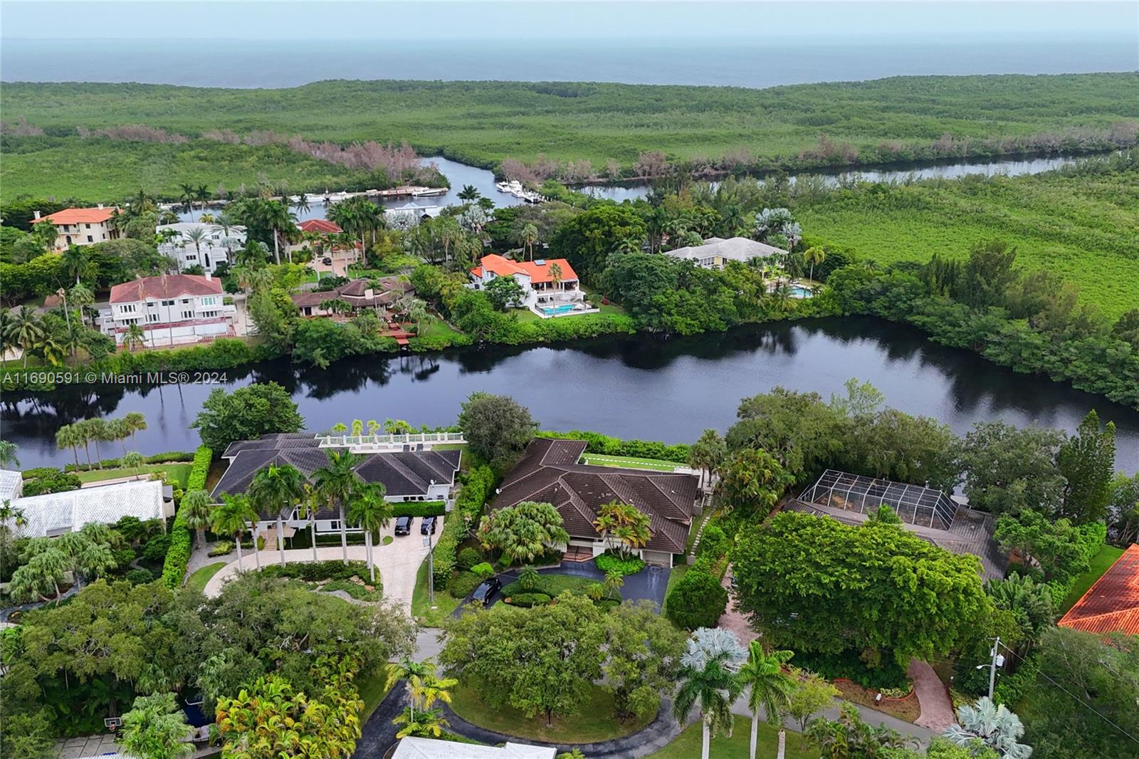 HAMMOCK OAKS HARBOR SEC 2 - Residential