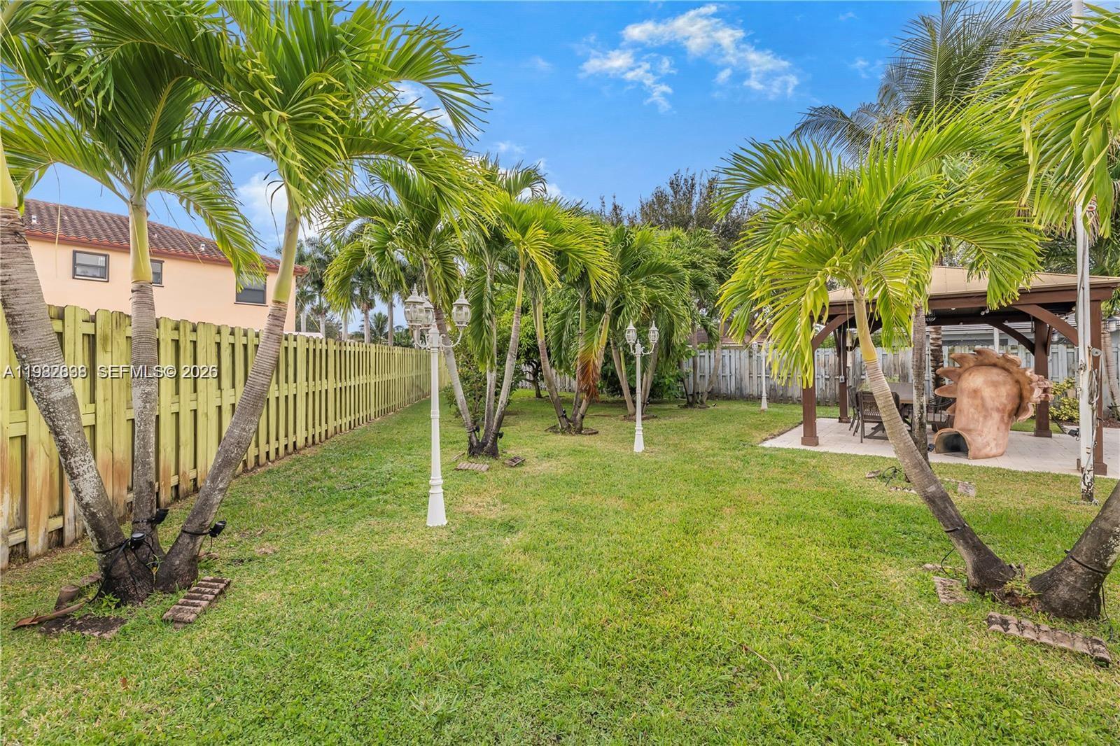 BAYWINDS OF DOMINICA AND - Residential Lease