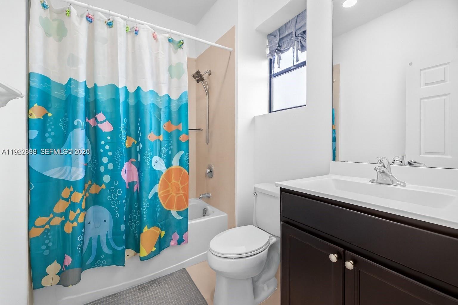 BAYWINDS OF DOMINICA AND - Residential Lease