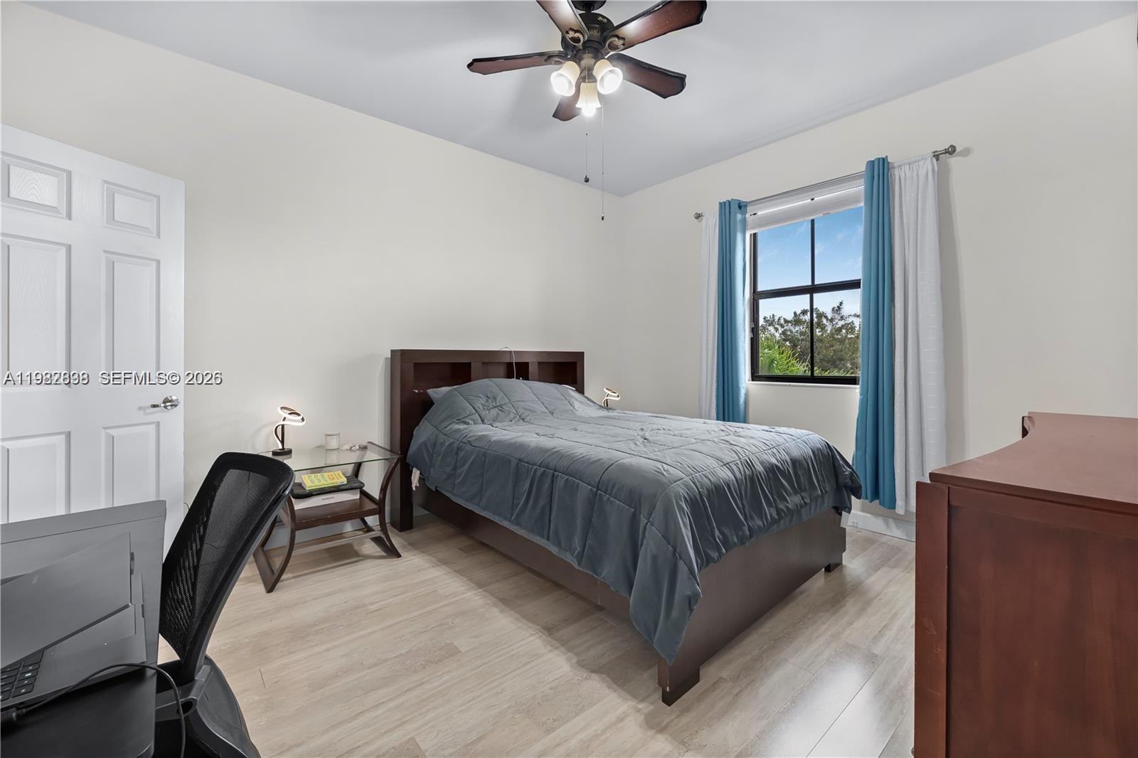 BAYWINDS OF DOMINICA AND - Residential Lease
