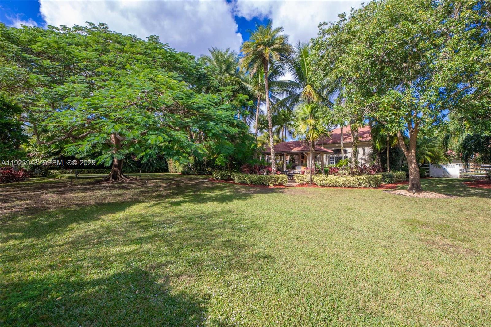 LANDMARK RANCH ESTATES - Residential