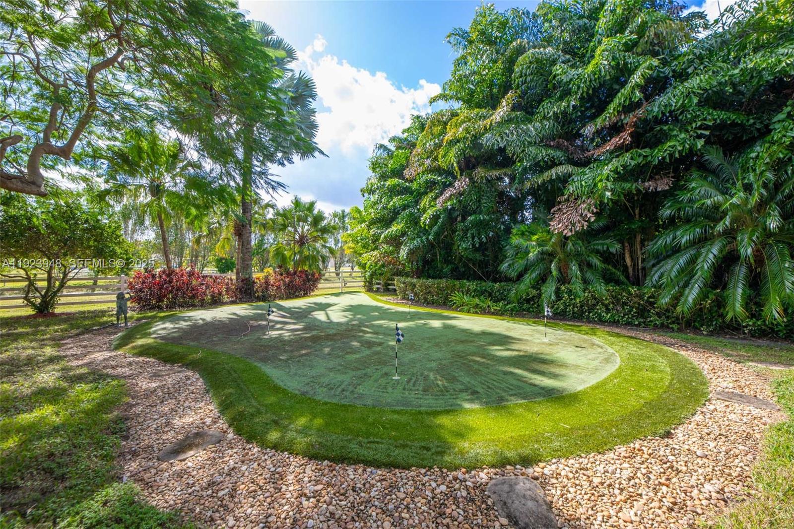 LANDMARK RANCH ESTATES - Residential