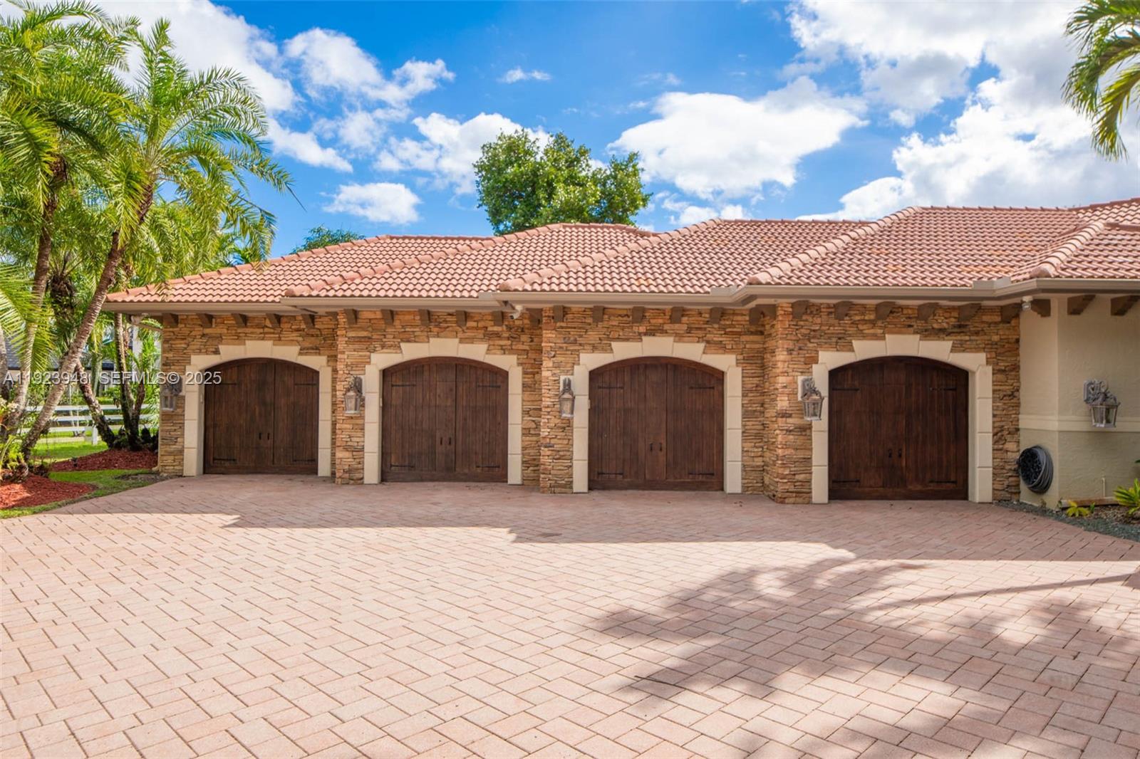 LANDMARK RANCH ESTATES - Residential