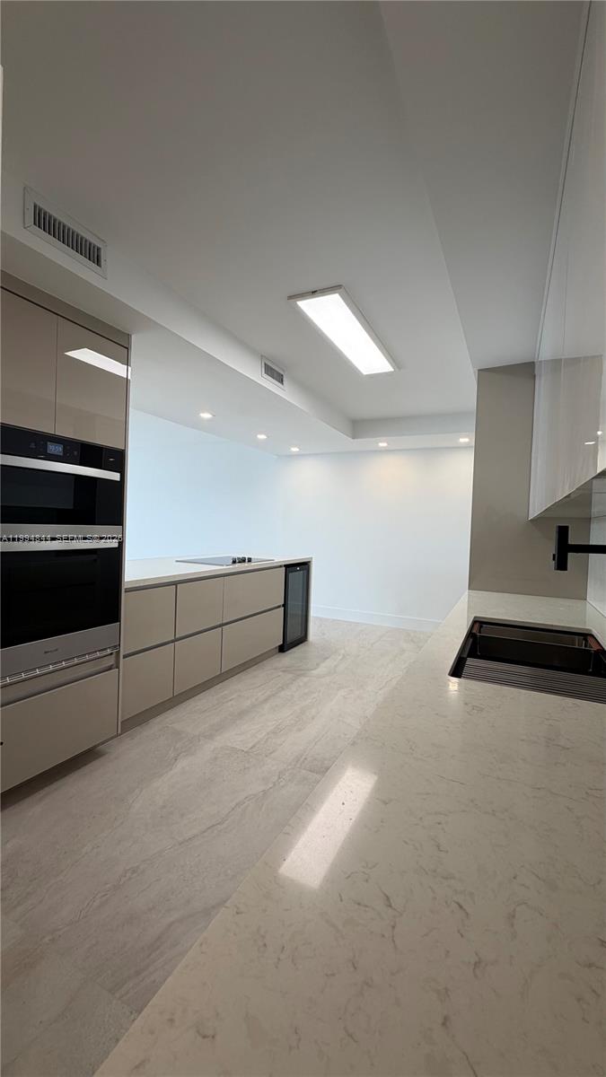 Cricket Club Condo - Residential