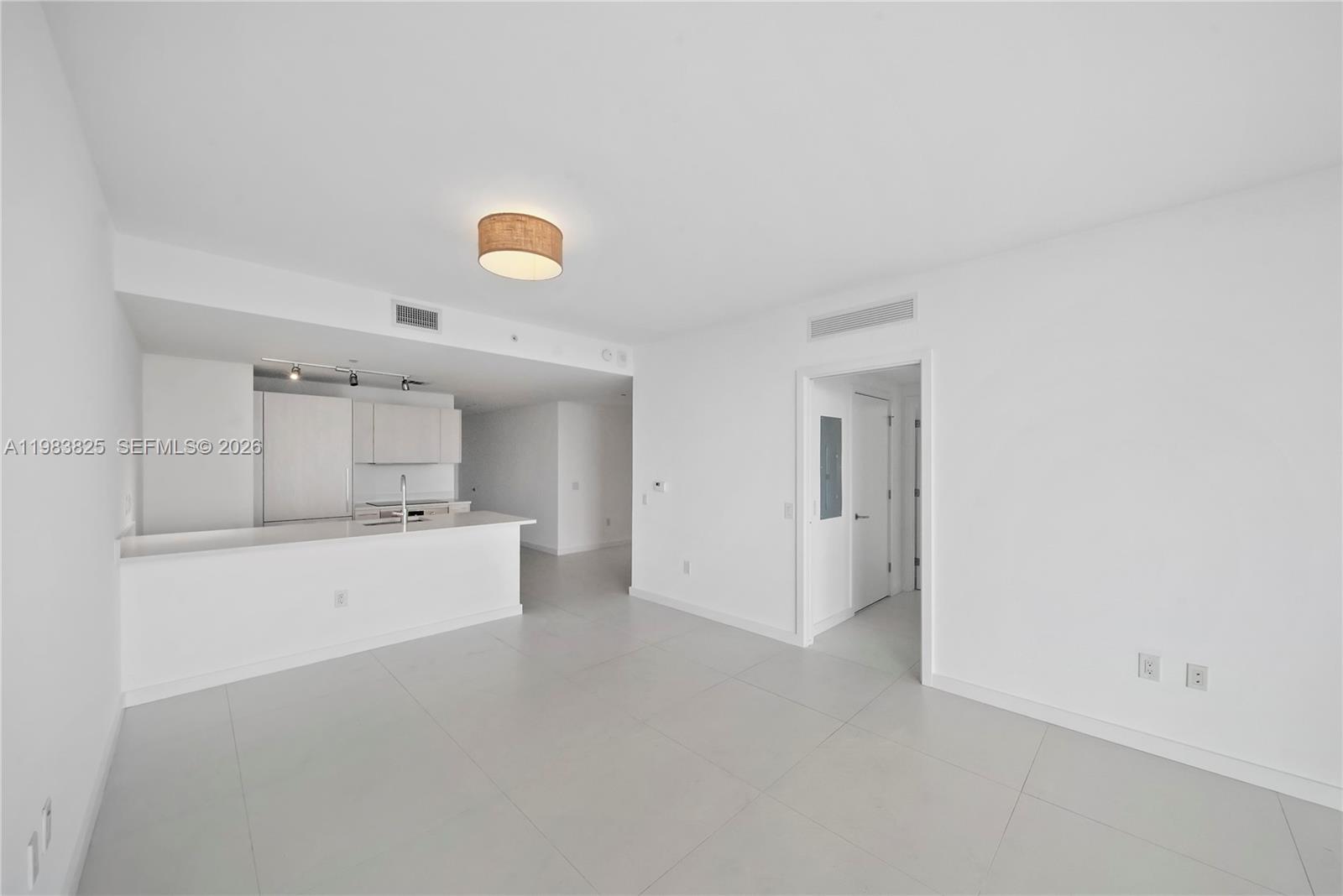 PARAISO BAYVIEWS CONDO - Residential