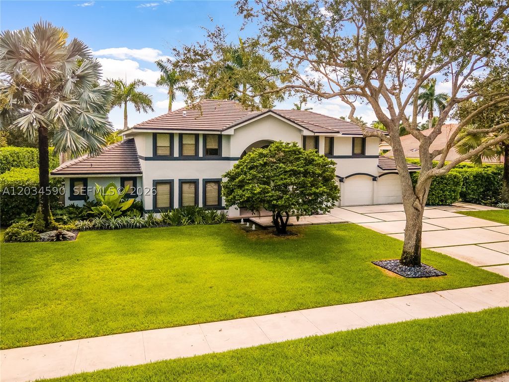 Photo of 4242 SW 107th Way, Davie, FL 33328 (MLS # A12034590)