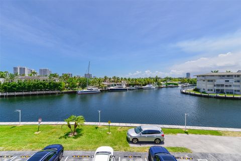 Property photo of 401 Golden Isles Dr 312, Hallandale Beach, FL 33009