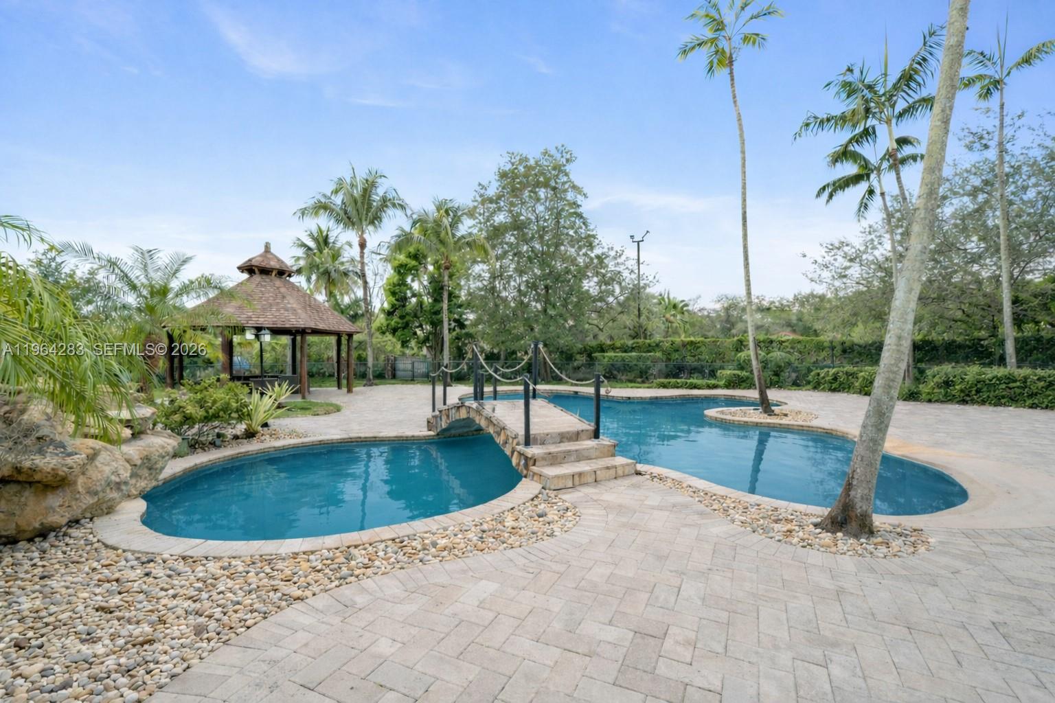 BIRD ROAD FARMSITES - Residential