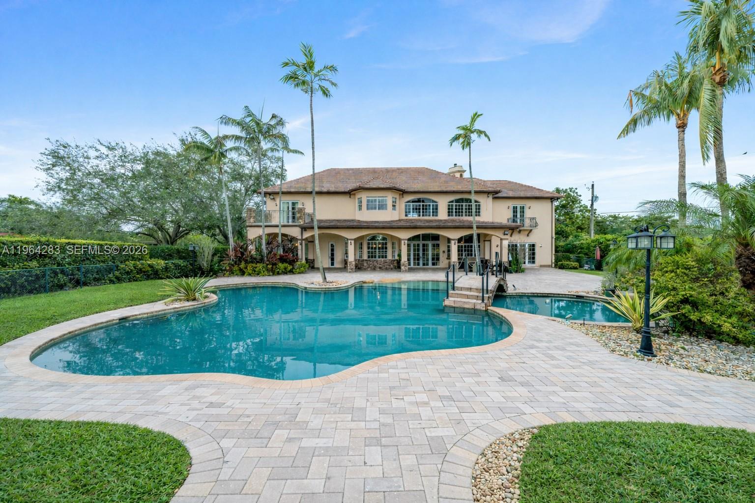 BIRD ROAD FARMSITES - Residential