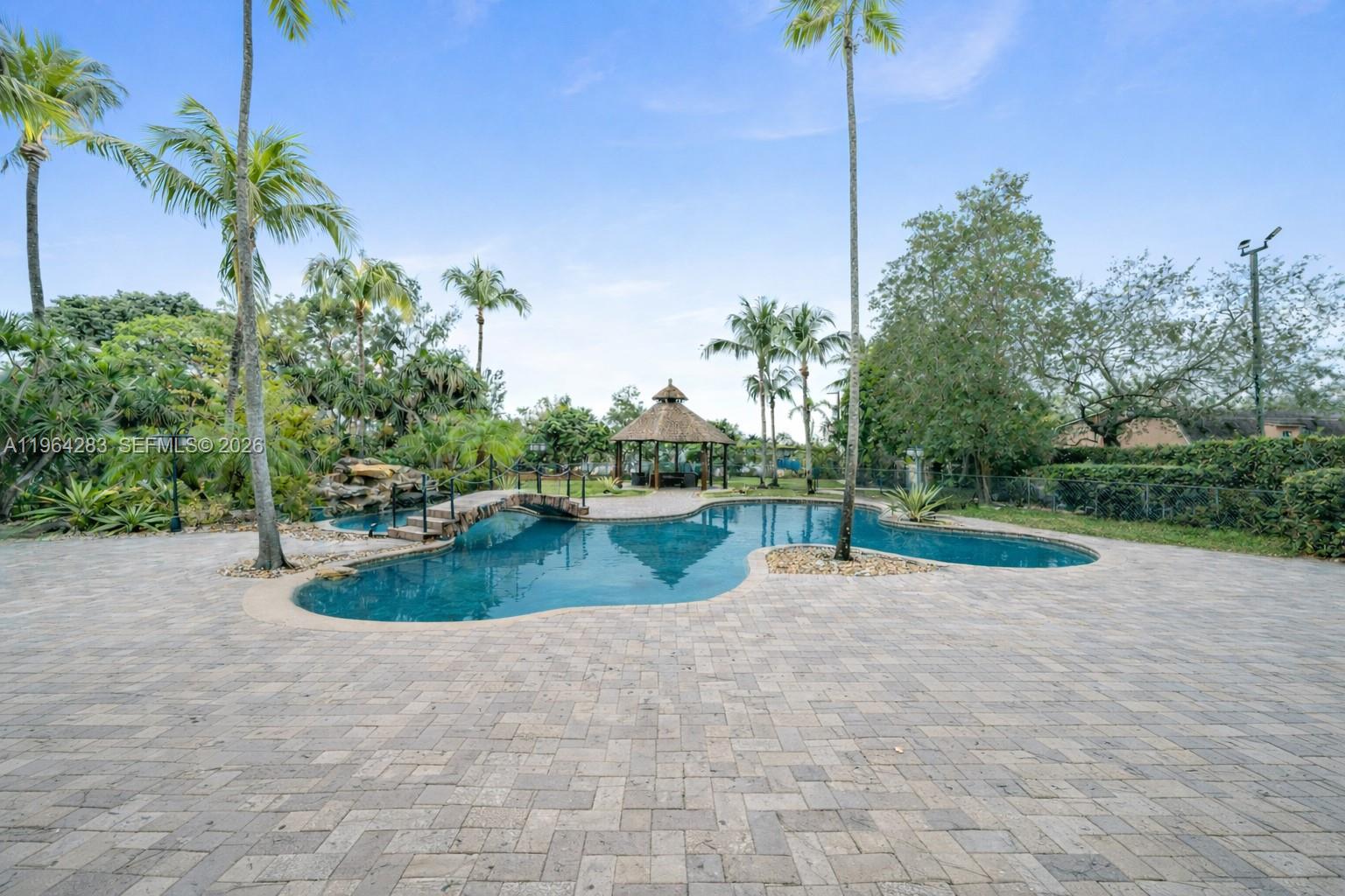 BIRD ROAD FARMSITES - Residential