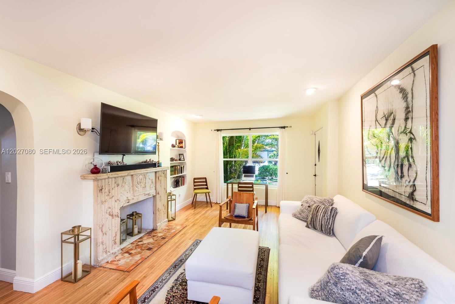 1870 SW 24th Ter 0