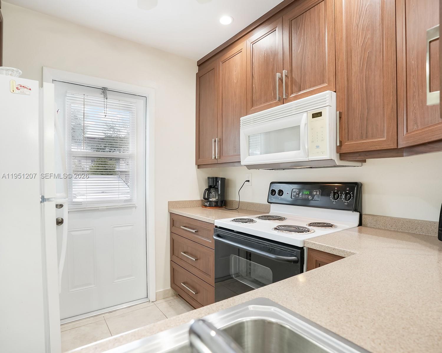 Hawaiian Gardens - Residential