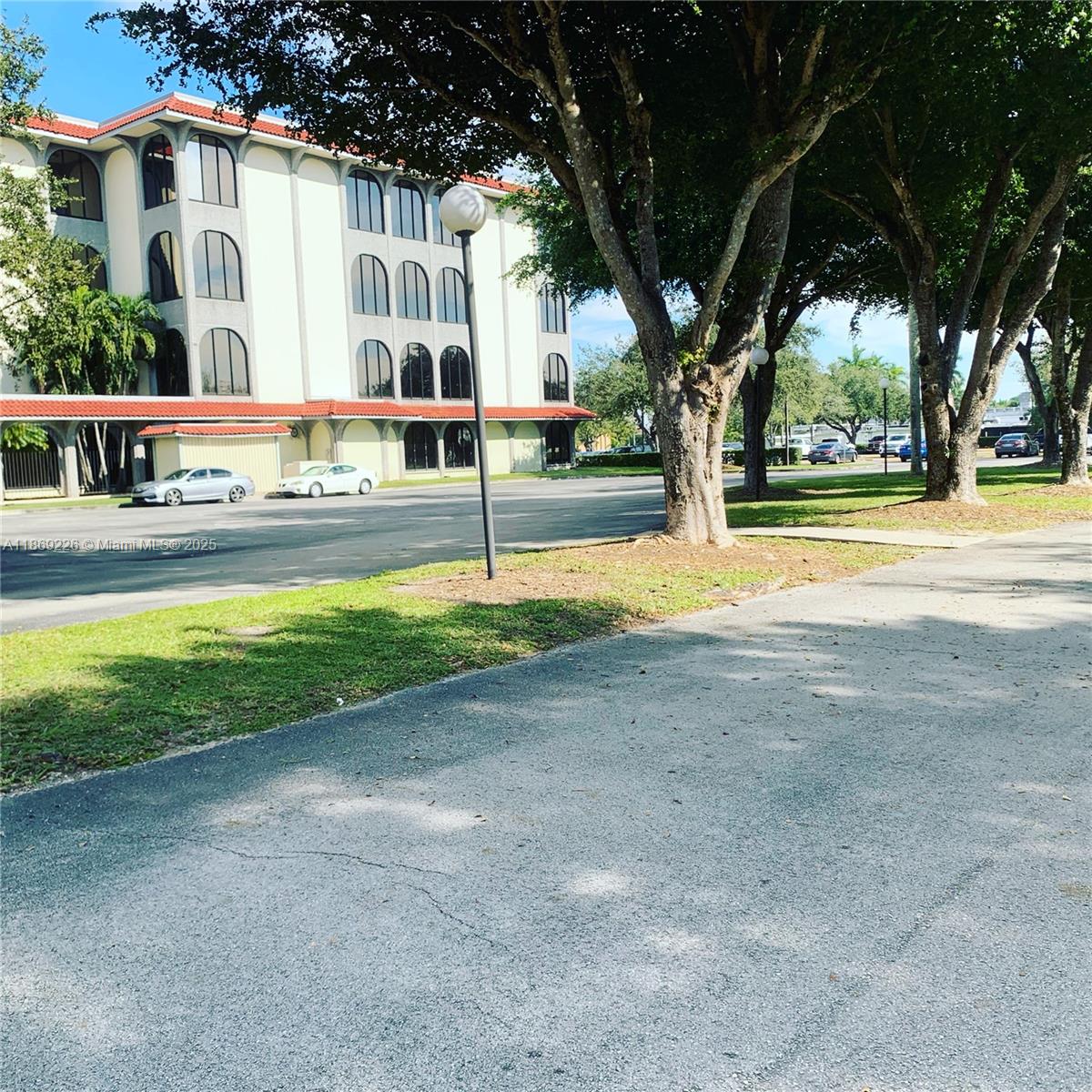 15600 SW 15600 SW 288 St 202