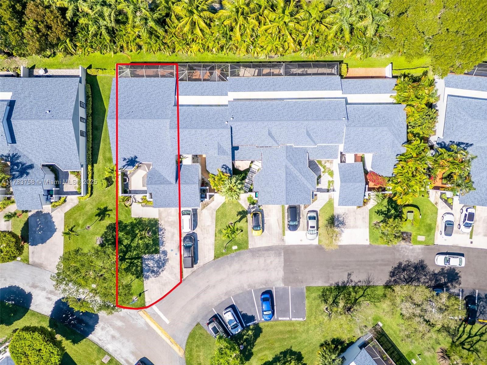 THE TOWNHOMES OF DORAL OA - Residential