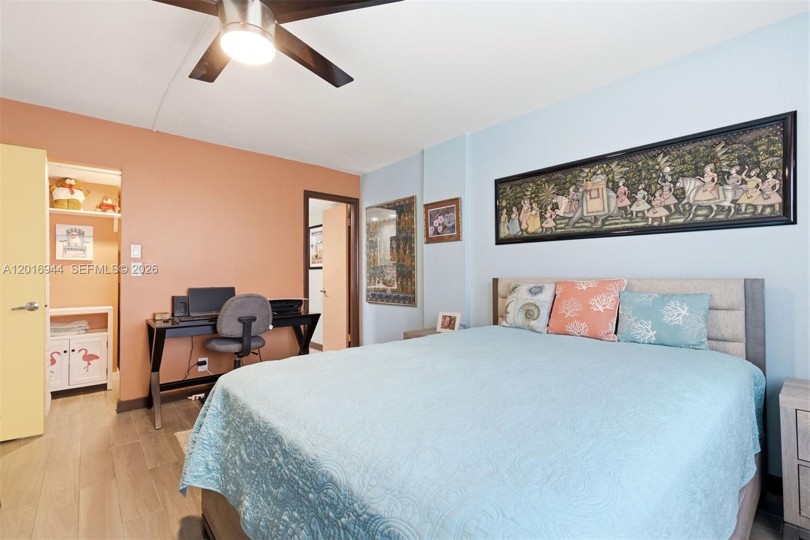 ROYAL PARK CONDO - Residential
