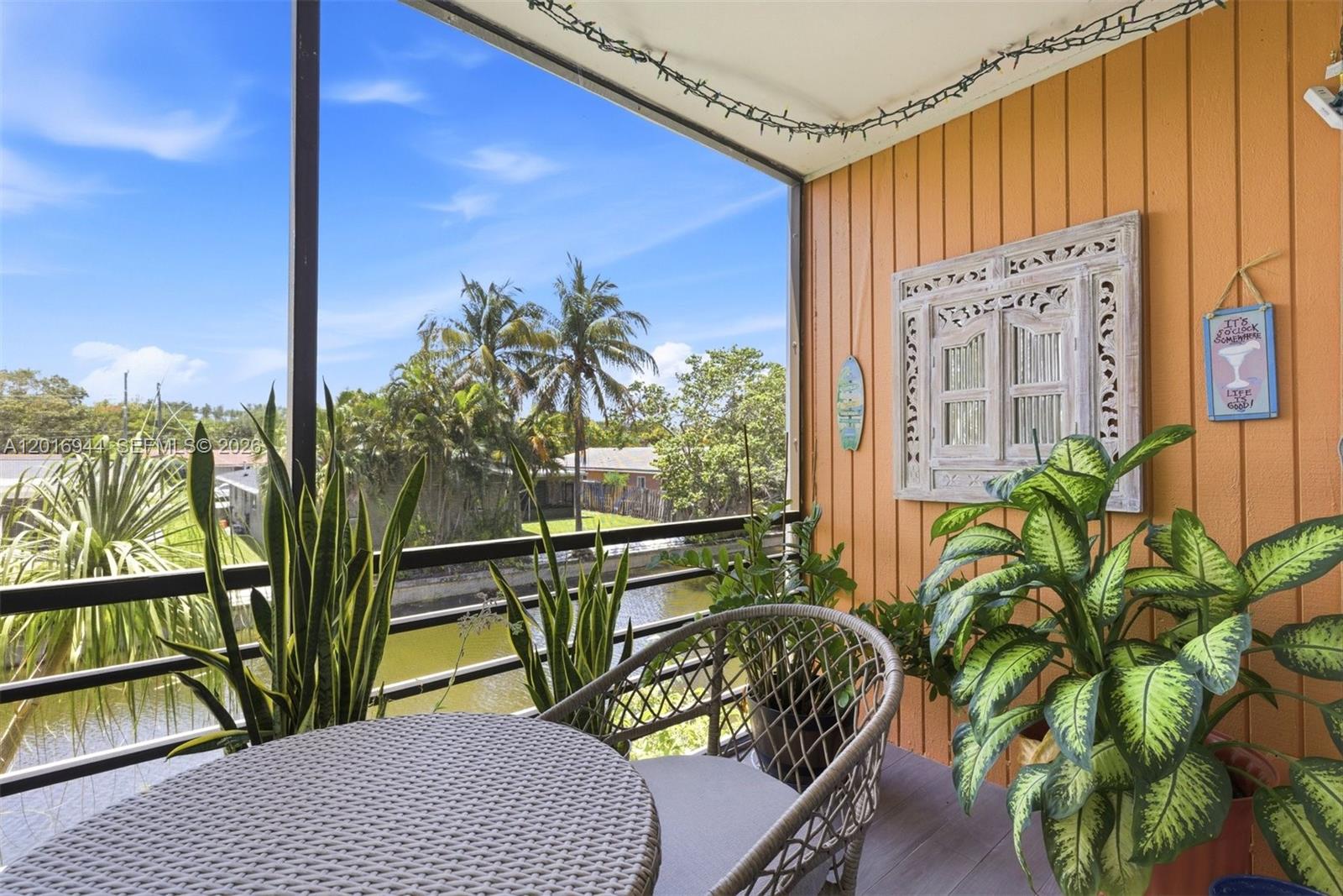 ROYAL PARK CONDO - Residential