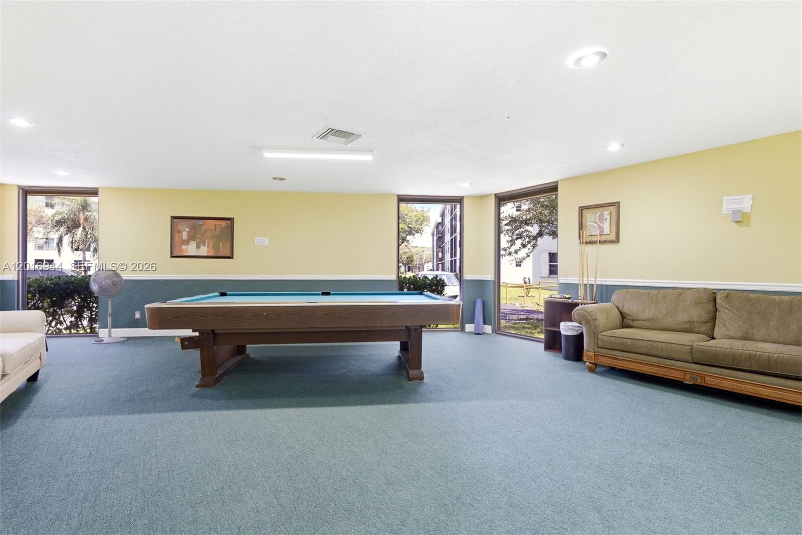 ROYAL PARK CONDO - Residential