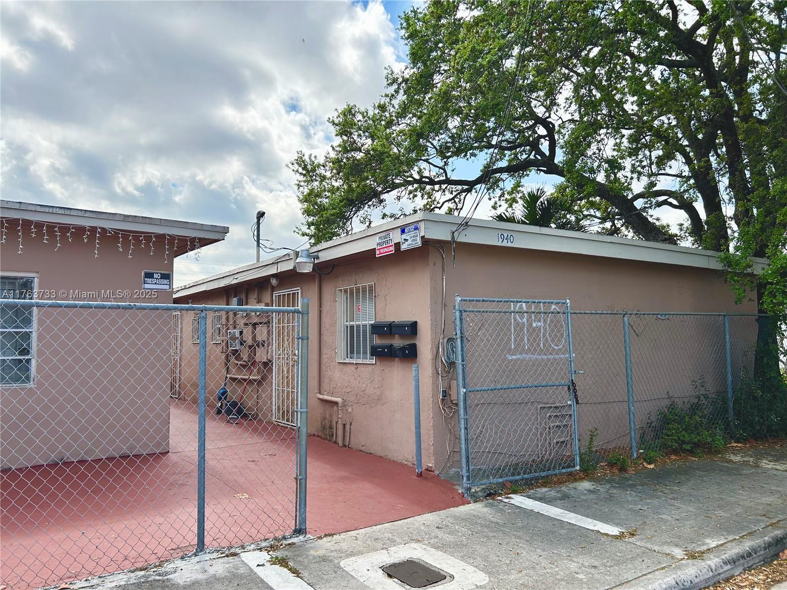 View photos, virtual tours, details... 1940 Ali Baba Ave