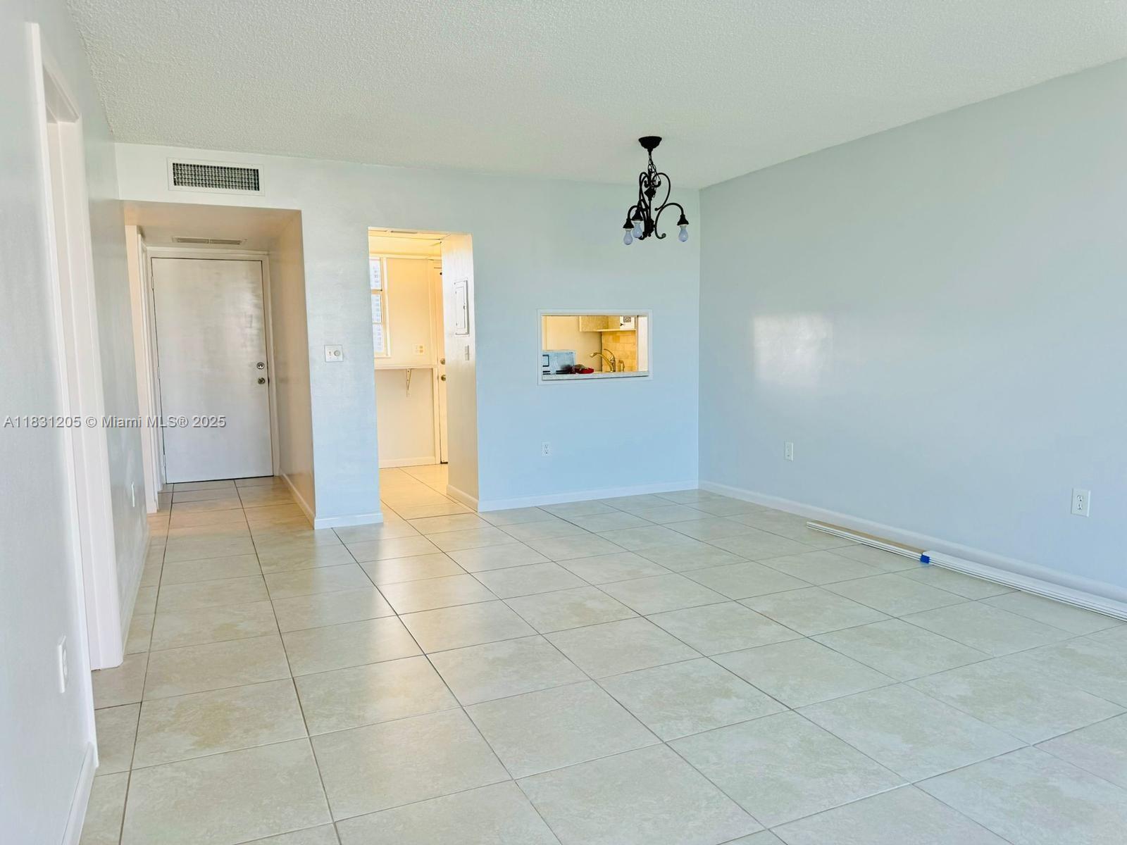 2930 Point East Dr E512