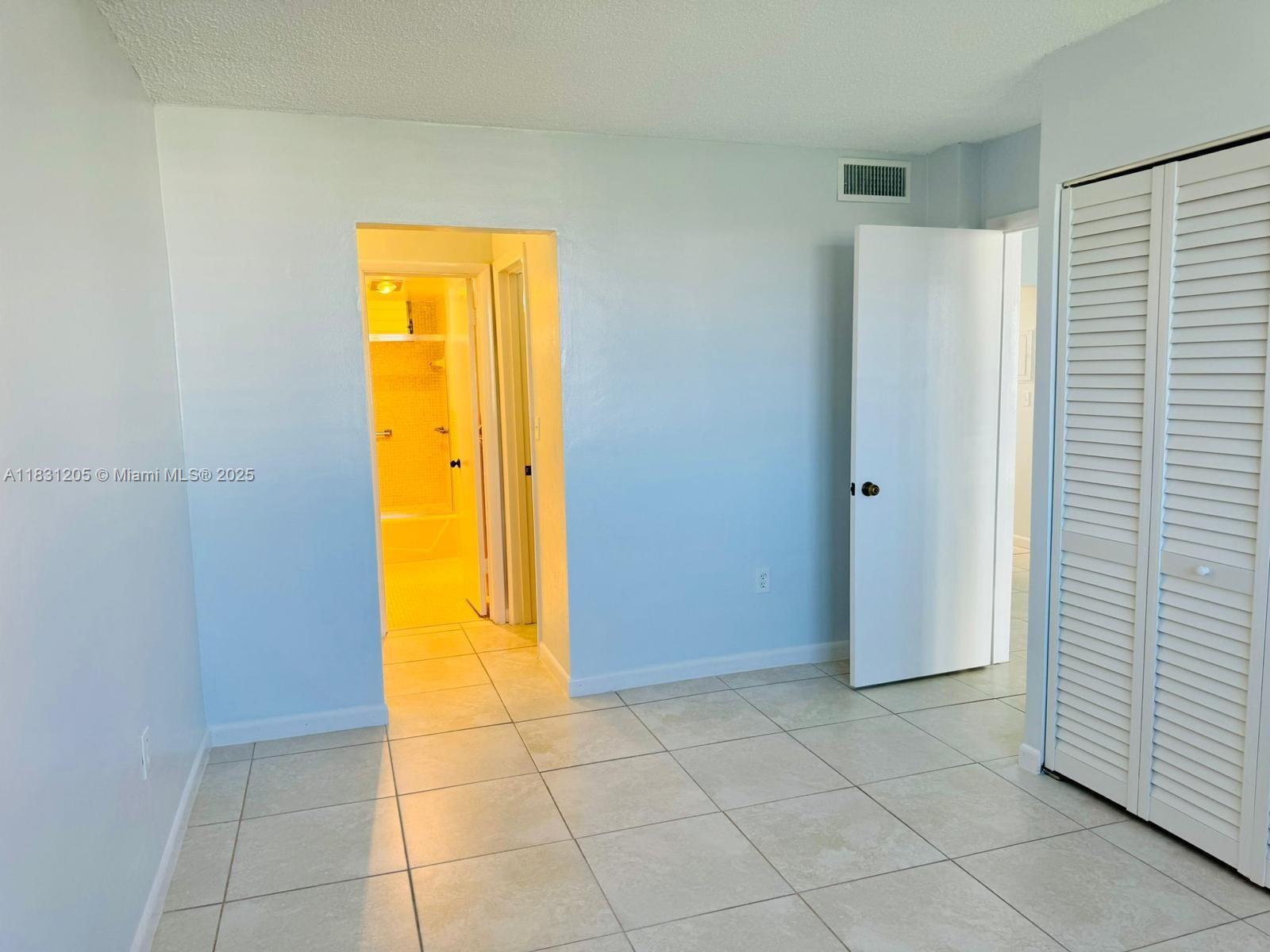 2930 Point East Dr E512