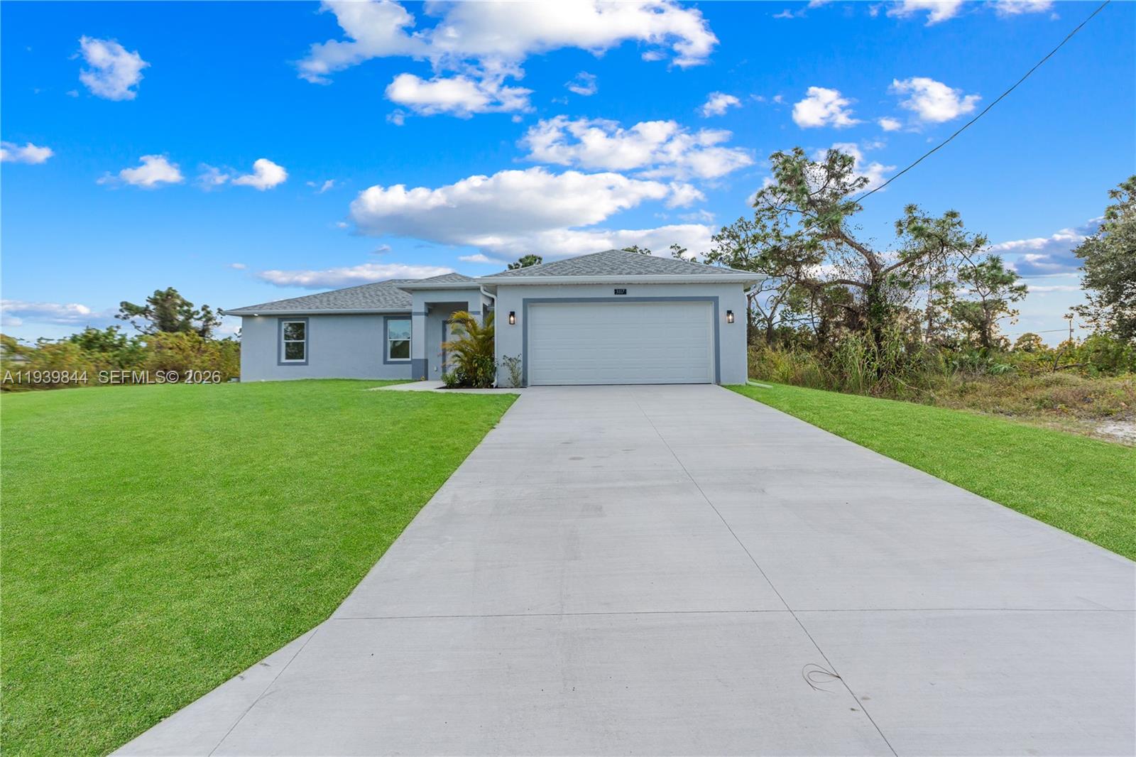 LEHIGH ACRES - Residential