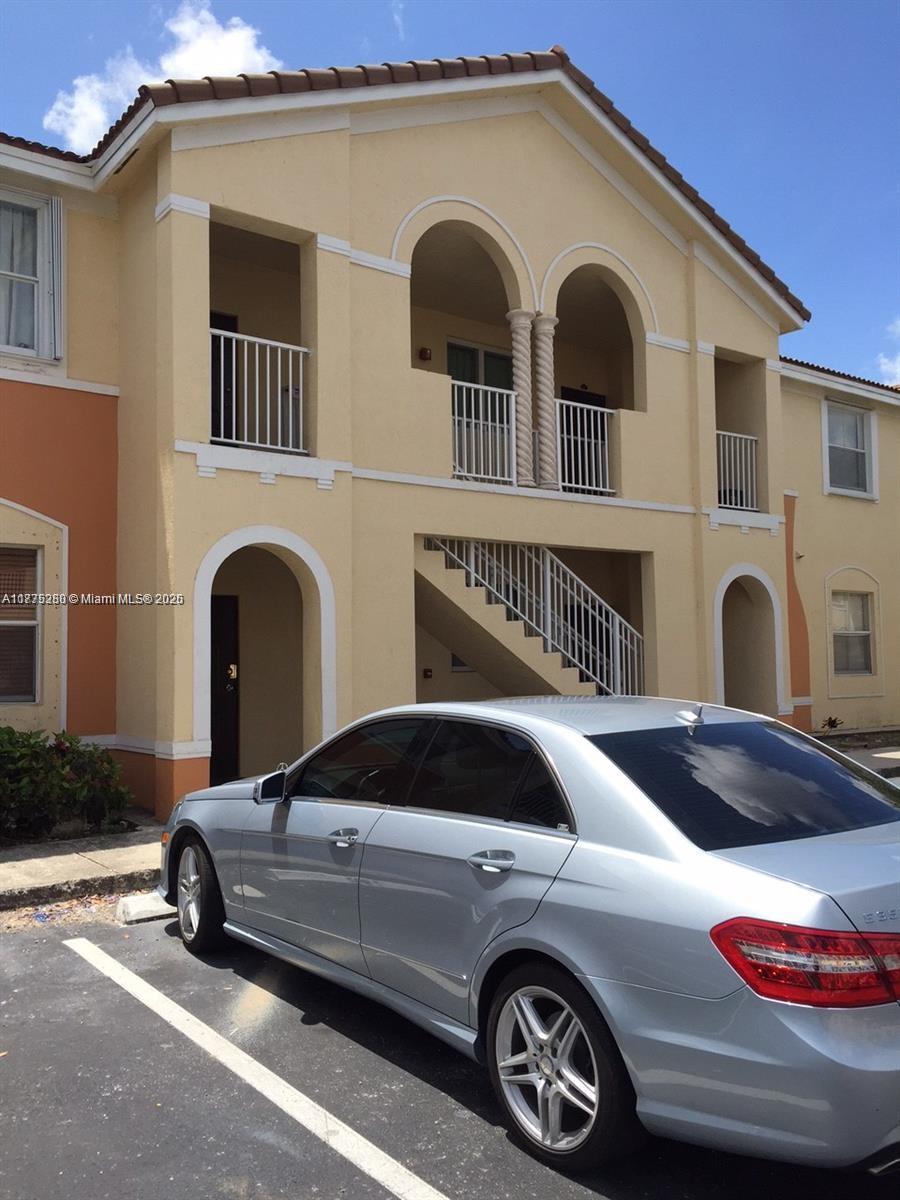 Rental Property at 1658 Se 28th Ct 105, Homestead, Miami-Dade County, Florida - Bedrooms: 2 
Bathrooms: 2  - $1,800 MO.