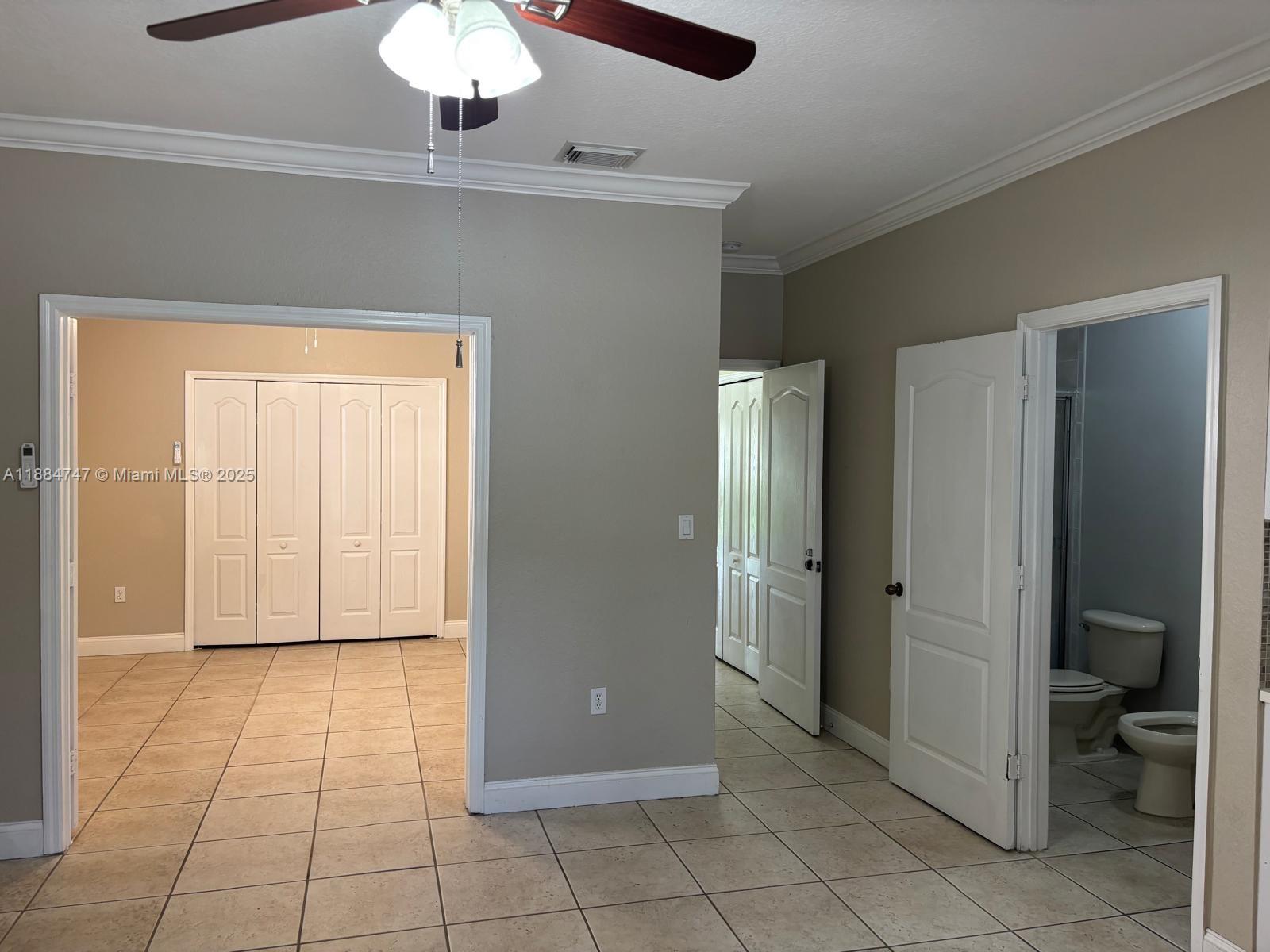 SUNSET LAKES ESTATES - Residential