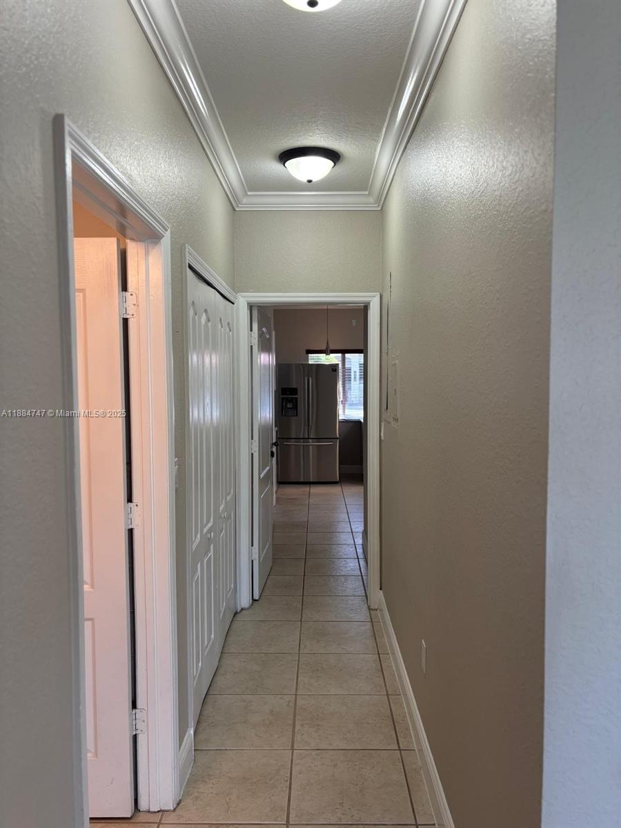 SUNSET LAKES ESTATES - Residential