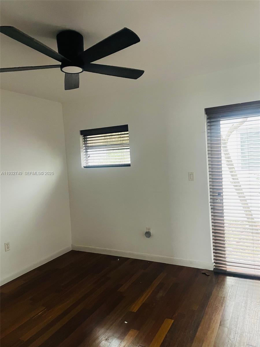 ETRURIA CONDO - Residential Lease