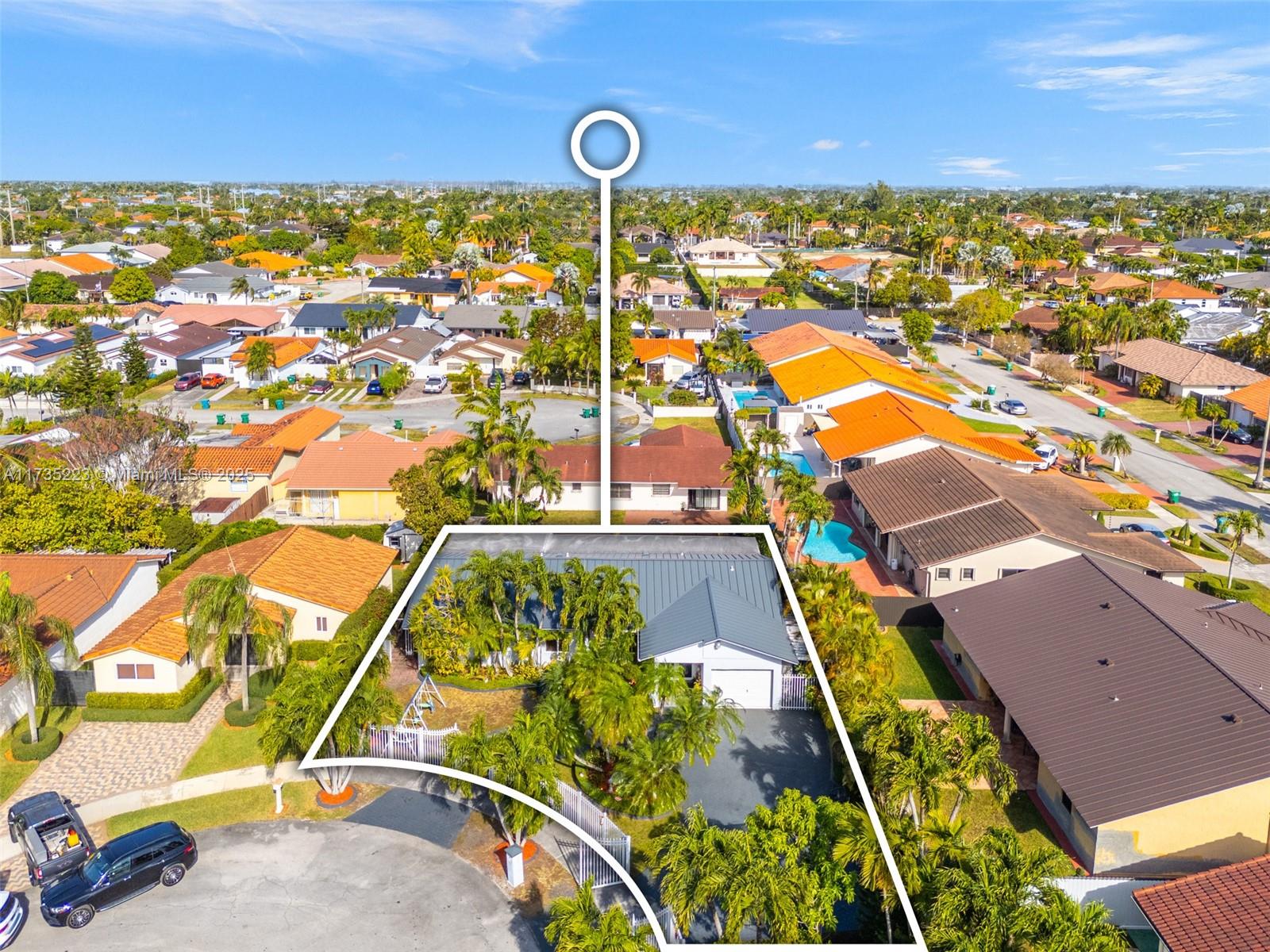 KENMORE VILLAS - Residential