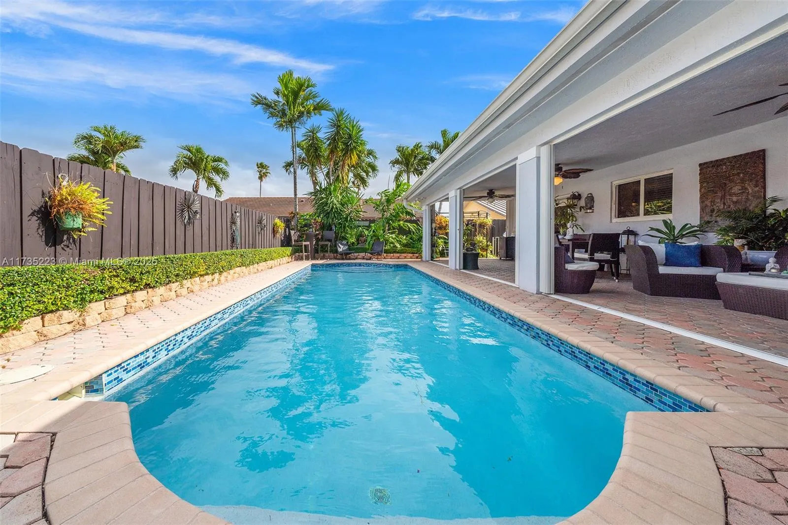 Miami, Florida 33175, United States, 4 Bedrooms Bedrooms, ,2 BathroomsBathrooms,Residential,Active,11974