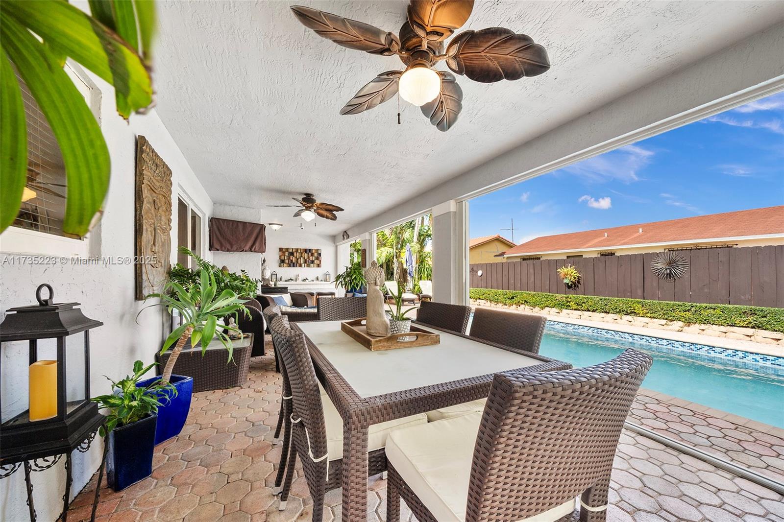 KENMORE VILLAS - Residential