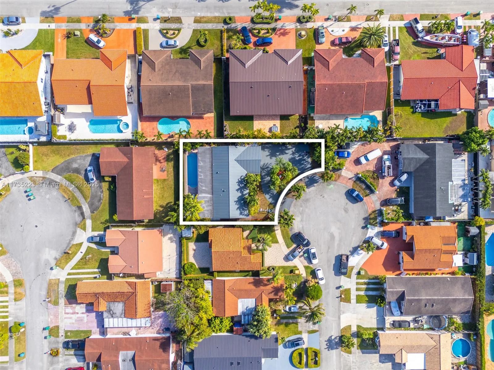 Miami, Florida 33175, United States, 4 Bedrooms Bedrooms, ,2 BathroomsBathrooms,Residential,Active,11974