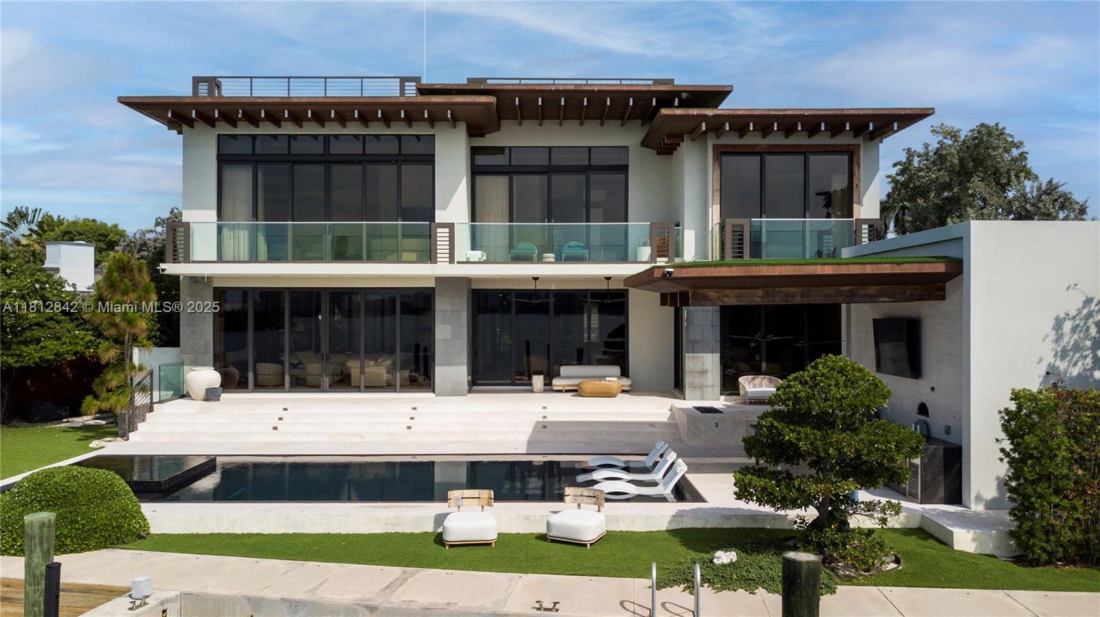 RIVO ALTO AMD - Residential Lease