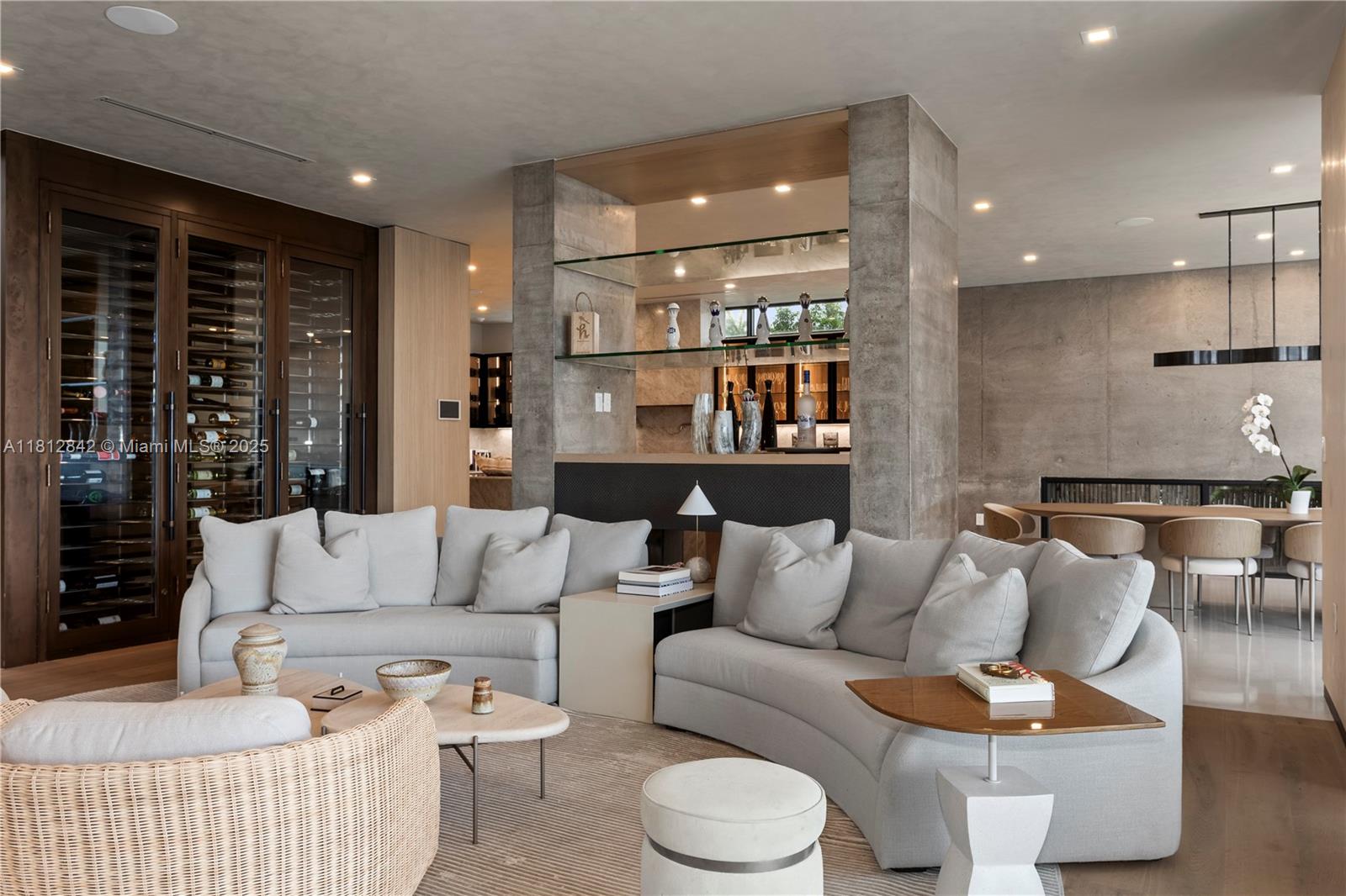 RIVO ALTO AMD - Residential Lease