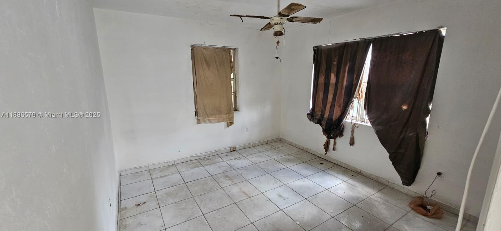 ORANGE RIDGE - Residential