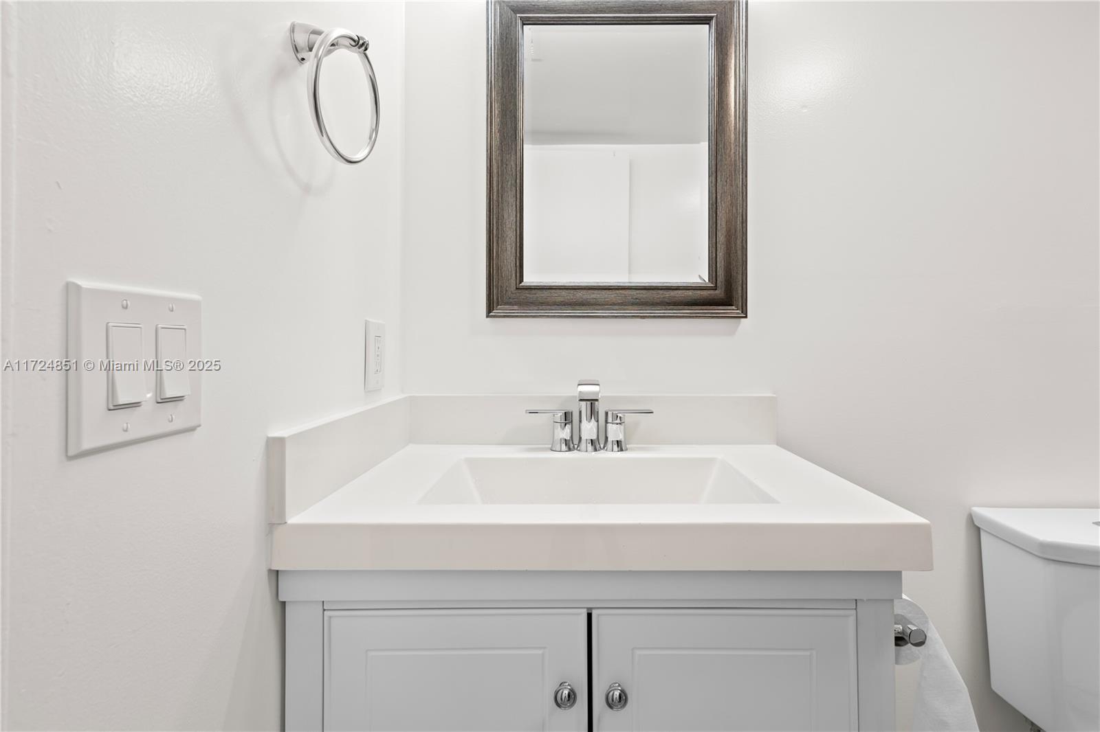 CARLISLE AT HAMPTONS WEST - Residential