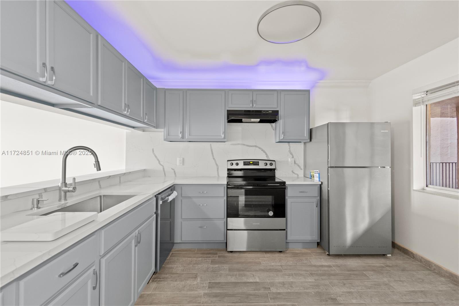CARLISLE AT HAMPTONS WEST - Residential
