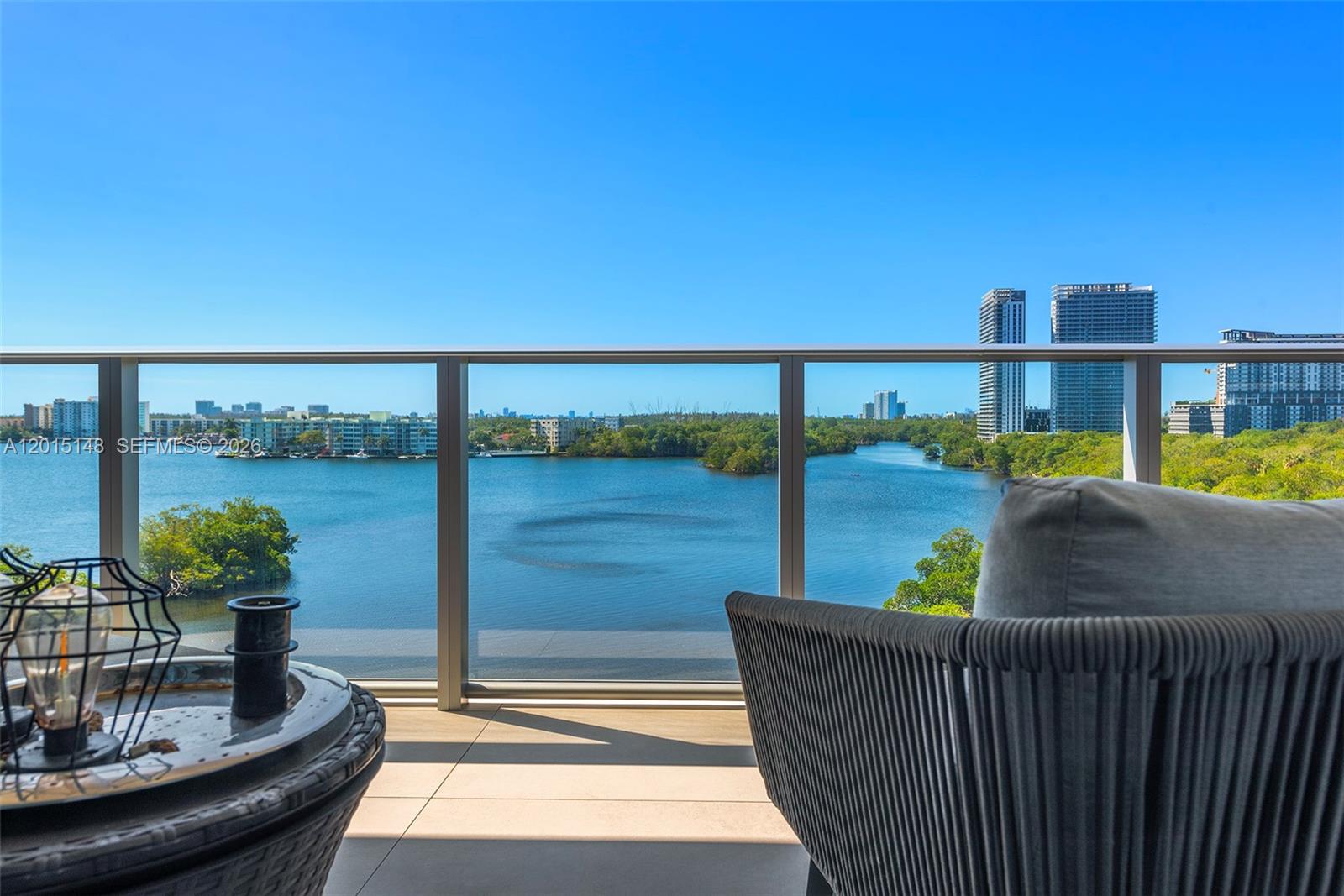 MARINA PALMS RESIDENCES S - Residential