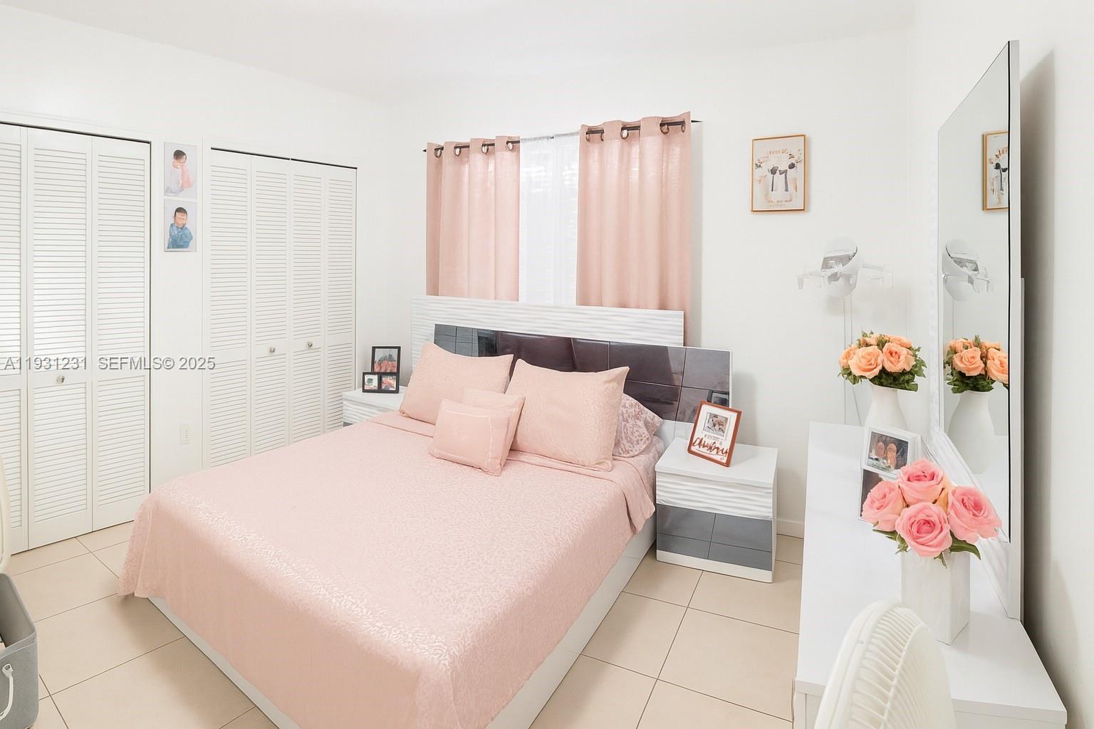 SOUTHWIND POINT - Residential