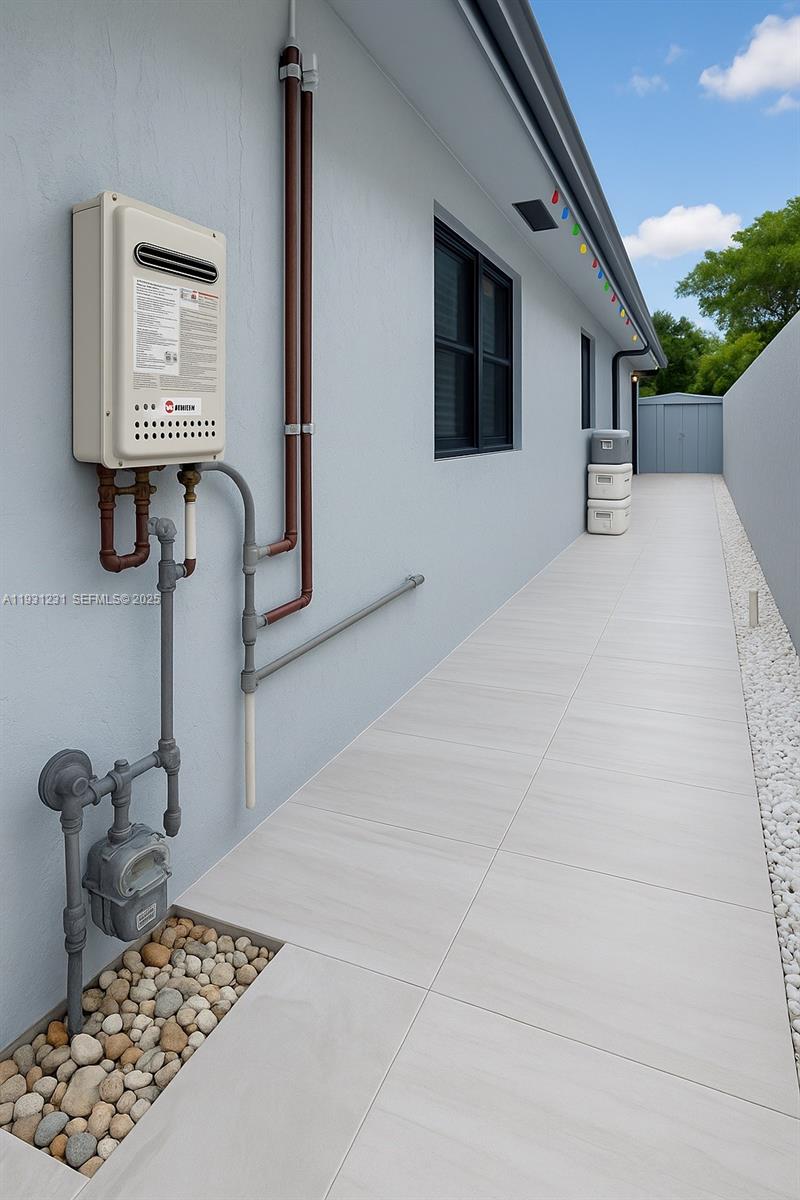 SOUTHWIND POINT - Residential