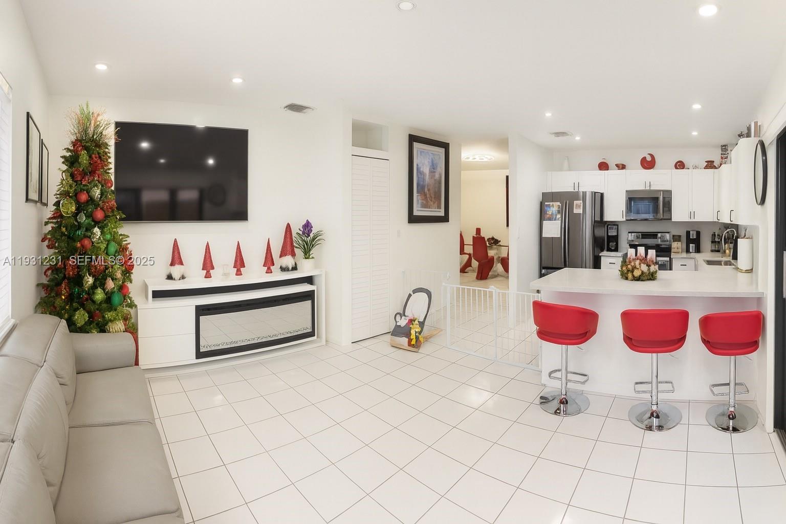 SOUTHWIND POINT - Residential