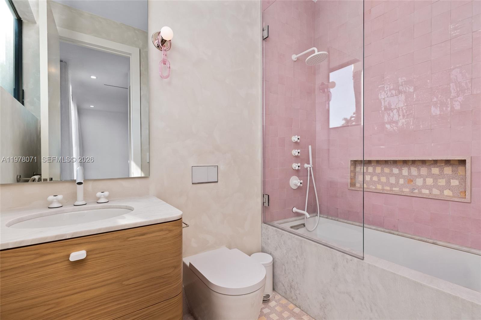 LA GORCE GOLF SUB - Residential