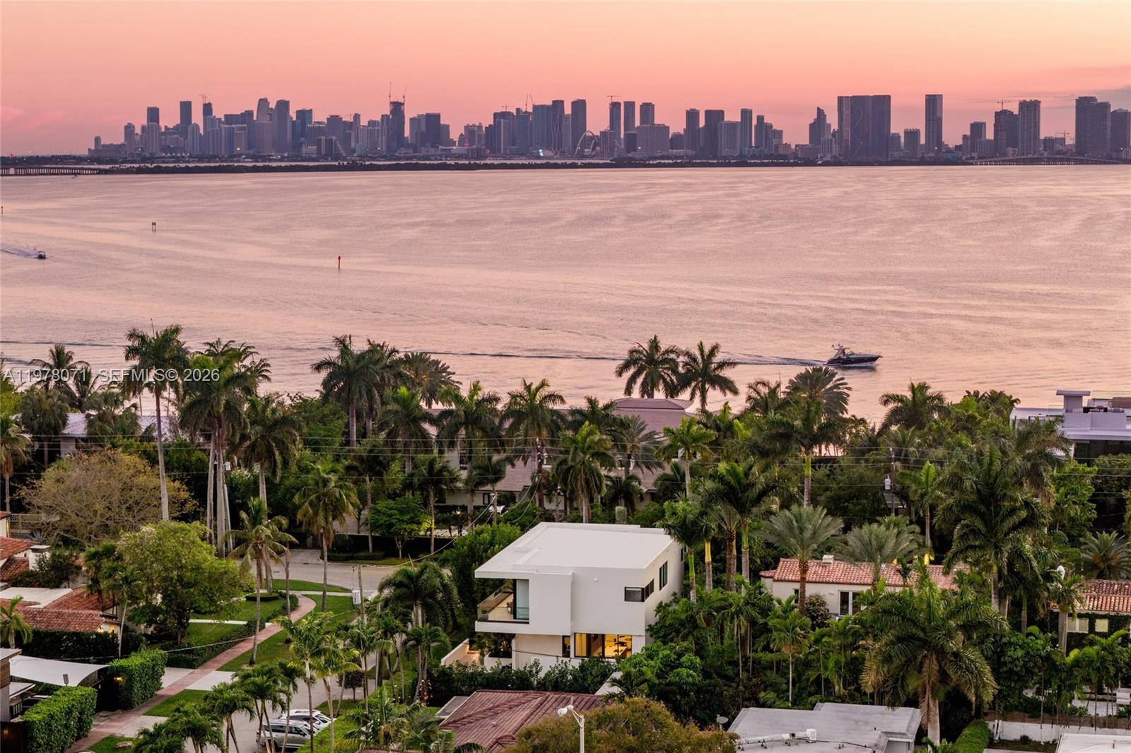 LA GORCE GOLF SUB - Residential